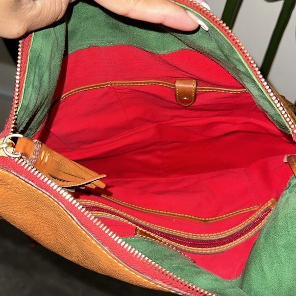 Dooney & Bourke - Picture 4 of 4